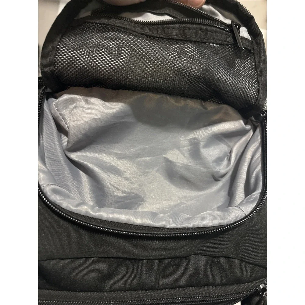 Light Flight ebags pocket